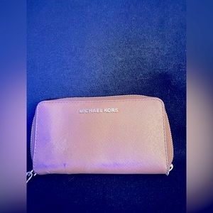 MK wallet large